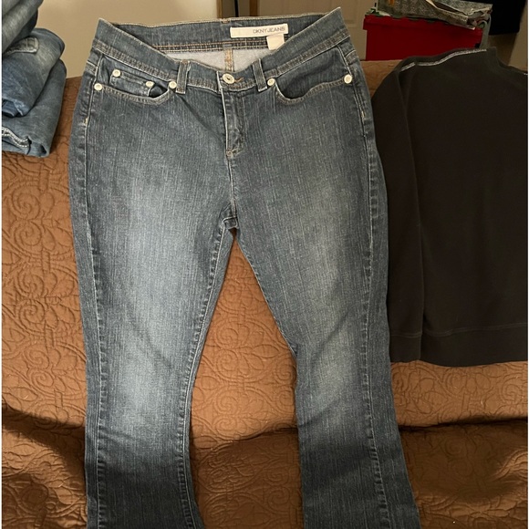 EUC DKNY JEAN OUTFIT STRAIGHT LEG 10/32 TOP L - Picture 3 of 9